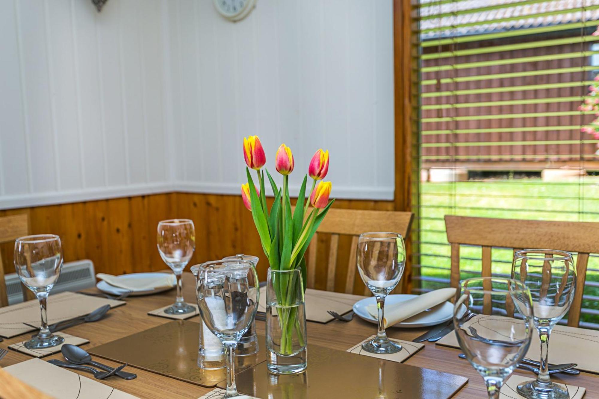 Laburnum Lodge Sleeps 6 Wheelchair Access Minehead Esterno foto